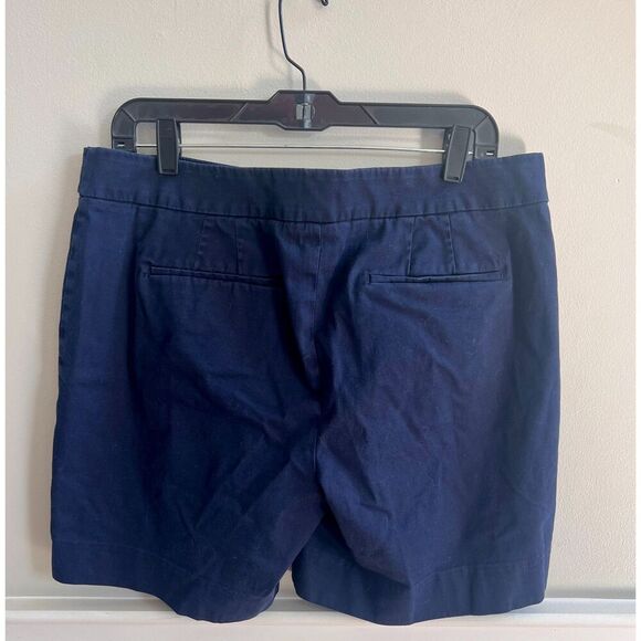 Nautical navy blue woman’s Talbots shorts size 12 - Picture 2 of 5